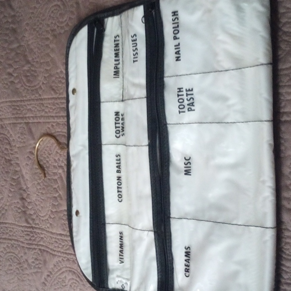 Samsonite Floral Garment Bag in Green, White, Red